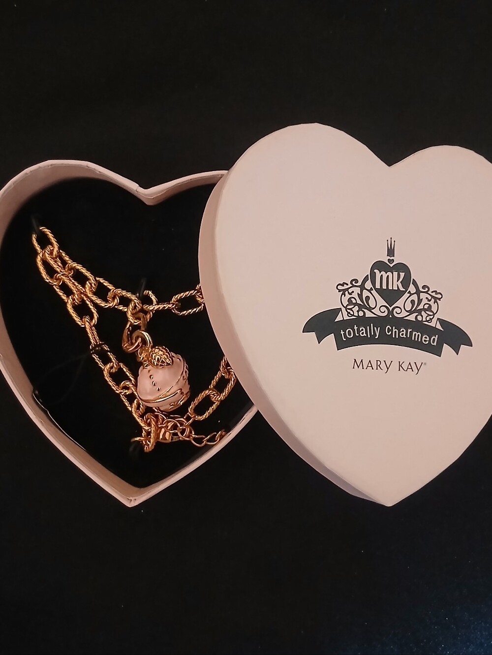 Mary Kay Pink and Gold Heart Charm Bracelet
